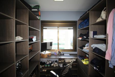 Quarto 1  de apartamento para alugar com 3 quartos, 72m² em Santa Maria Goretti, Porto Alegre