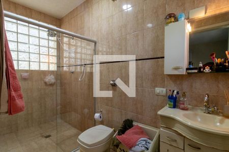 Banheiro da Suíte de casa à venda com 4 quartos, 256m² em Barra Funda, São Paulo