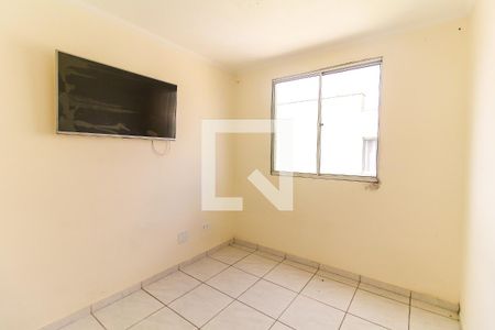 Quarto 2 de apartamento para alugar com 2 quartos, 44m² em Itaim Paulista, São Paulo
