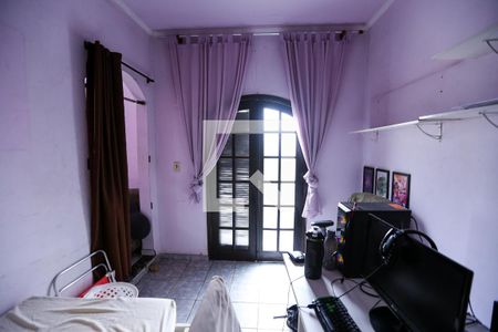 Quarto 1 de casa para alugar com 4 quartos, 270m² em Vila Palmeiras, São Paulo