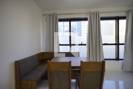 Sala de apartamento para alugar com 1 quarto, 60m² em Centro, Florianópolis