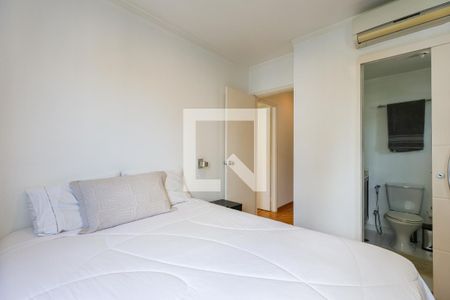 Suíte de apartamento à venda com 2 quartos, 75m² em Vila Andrade, São Paulo