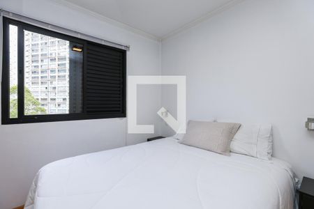 Suíte de apartamento à venda com 2 quartos, 75m² em Vila Andrade, São Paulo