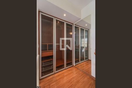 Apartamento para alugar com 1 quarto, 62m² em A Industrial, Barueri