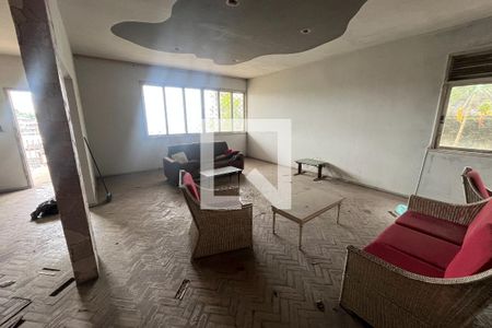 Sala de casa à venda com 5 quartos, 700m² em Jardim Guanabara, Rio de Janeiro