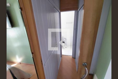 Corredor de apartamento à venda com 3 quartos, 90m² em Chora Menino, São Paulo