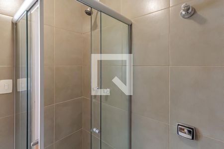 Banheiro de apartamento para alugar com 3 quartos, 89m² em Vila Nova Conceição, São Paulo