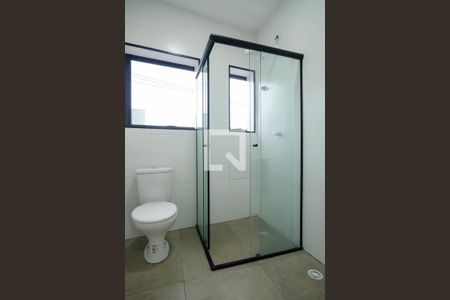 Banheiro de kitnet/studio para alugar com 1 quarto, 22m² em São José, São Caetano do Sul