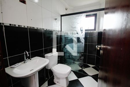 Banheiro de apartamento para alugar com 2 quartos, 94m² em Canto do Forte, Praia Grande