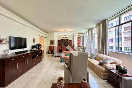 Apartamento à venda com 3 quartos, 155m² em Copacabana, Rio de Janeiro