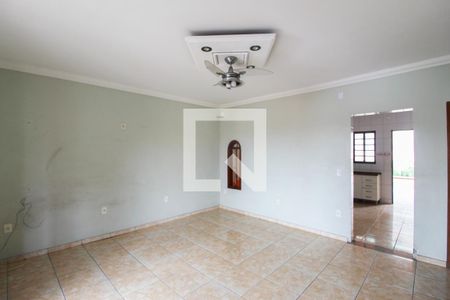 Casa 1 - Sala de casa à venda com 4 quartos, 269m² em Conjunto Confisco, Belo Horizonte