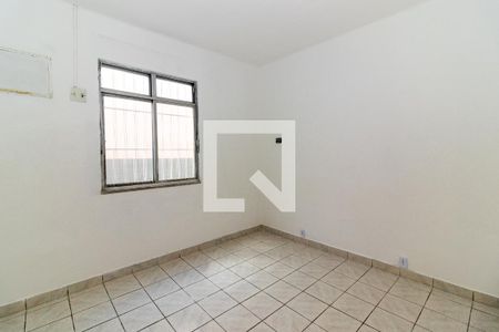 Quarto 1 de casa de condomínio para alugar com 2 quartos, 74m² em Realengo, Rio de Janeiro