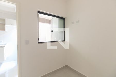 Quarto 2 de apartamento para alugar com 2 quartos, 33m² em Vila Carrão, São Paulo