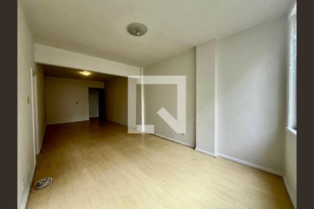 Sala  de apartamento para alugar com 3 quartos, 126m² em Copacabana, Rio de Janeiro