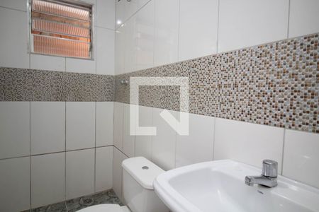 Banheiro de casa para alugar com 1 quarto, 49m² em Vila Marilda, Guarulhos