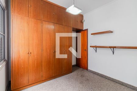 Quarto 1 de casa para alugar com 3 quartos, 600m² em Pinheiros, São Paulo