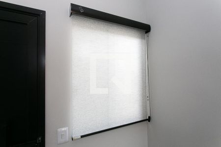 Sala - Persiana de apartamento para alugar com 2 quartos, 33m² em Vila Carrão, São Paulo