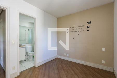 Suíte 1 de apartamento para alugar com 3 quartos, 70m² em Jardim Maria Rosa, Taboão da Serra