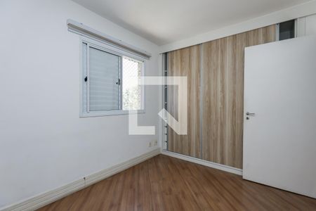 Suíte 1 de apartamento para alugar com 3 quartos, 70m² em Jardim Maria Rosa, Taboão da Serra