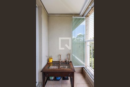 Varanda da Sala de apartamento à venda com 3 quartos, 70m² em Jardim Maria Rosa, Taboão da Serra