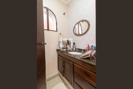 Lavabo de casa à venda com 4 quartos, 315m² em Vila Talarico, São Paulo