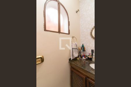 Lavabo de casa à venda com 4 quartos, 315m² em Vila Talarico, São Paulo