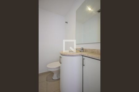 Lavabo de apartamento para alugar com 3 quartos, 160m² em Vila Andrade, São Paulo