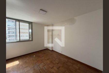 Apartamento à venda com 4 quartos, 240m² em Santa Cecilia, São Paulo