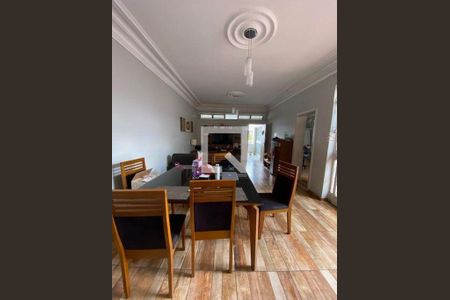 Casa à venda com 3 quartos, 240m² em Alto Barroca, Belo Horizonte