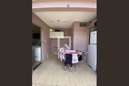 Casa à venda com 3 quartos, 240m² em Alto Barroca, Belo Horizonte