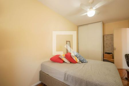 Quarto  de apartamento à venda com 1 quarto, 25m² em Vila Ipiranga, Porto Alegre