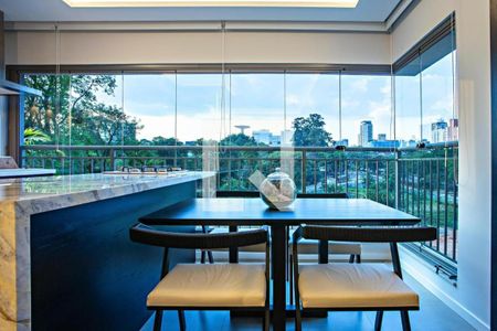 Foto 18 de apartamento à venda com 2 quartos, 65m² em Indianópolis, São Paulo