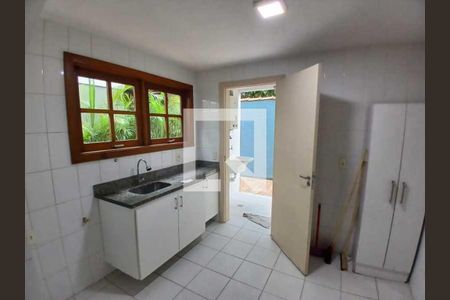 Casa de Condomínio à venda com 3 quartos, 107m² em Vargem Pequena, Rio de Janeiro
