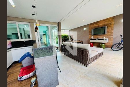 Casa à venda com 3 quartos, 344m² em Copacabana, Belo Horizonte