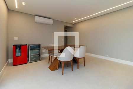 Apartamento à venda com 3 quartos, 135m² em Campo Belo, São Paulo