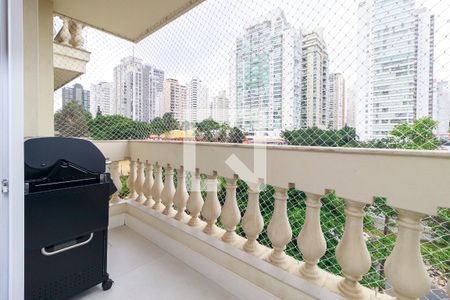 Apartamento à venda com 3 quartos, 135m² em Campo Belo, São Paulo