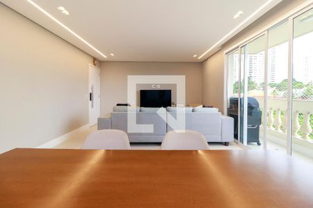 Apartamento à venda com 3 quartos, 135m² em Campo Belo, São Paulo