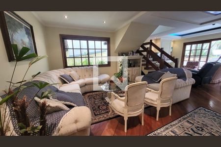 Casa à venda com 4 quartos, 287m² em Alphaville, Santana de Parnaíba