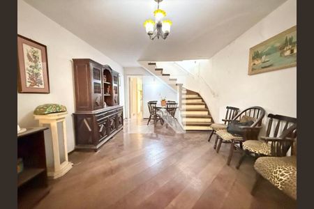 Casa à venda com 3 quartos, 125m² em Vila Anglo Brasileira, São Paulo