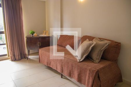 Sala/Cozinha de apartamento para alugar com 1 quarto, 40m² em Setor Oeste, Goiânia