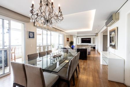 Sala de apartamento à venda com 3 quartos, 206m² em Perdizes, São Paulo