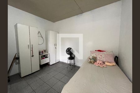 Quarto 2 da casa 1 de casa à venda com 4 quartos, 186m² em Vila Antonio, São Paulo