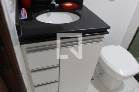 Banheiro de apartamento à venda com 1 quarto, 51m² em Rio Comprido, Rio de Janeiro