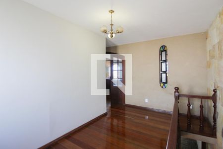 Sala 3 de casa para alugar com 4 quartos, 392m² em Alípio de Melo, Belo Horizonte