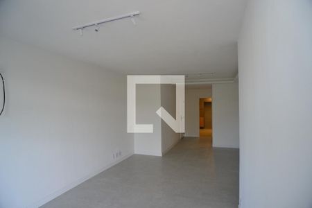 Sala de apartamento à venda com 4 quartos, 145m² em Barra da Tijuca, Rio de Janeiro