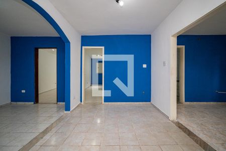 Sala 1 de casa para alugar com 4 quartos, 160m² em Vila Fachini, São Paulo