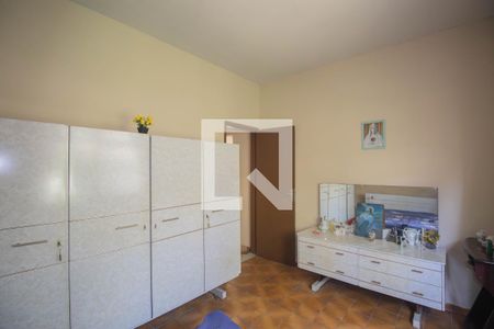 Quarto 1 de casa para alugar com 3 quartos, 120m² em Raul Veiga, São Gonçalo