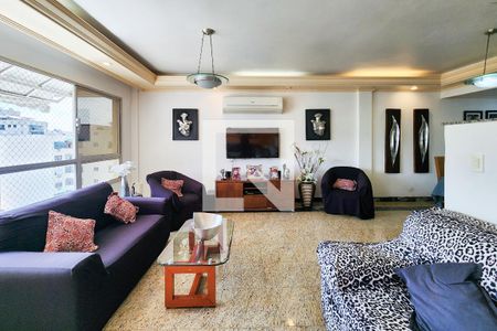 Sala  de apartamento à venda com 3 quartos, 143m² em Tijuca, Rio de Janeiro