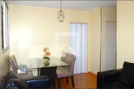 Sala de apartamento à venda com 2 quartos, 46m² em Dom Silverio, Belo Horizonte