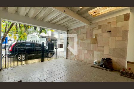 Garagem de casa para alugar com 3 quartos, 180m² em Vila Madalena, São Paulo